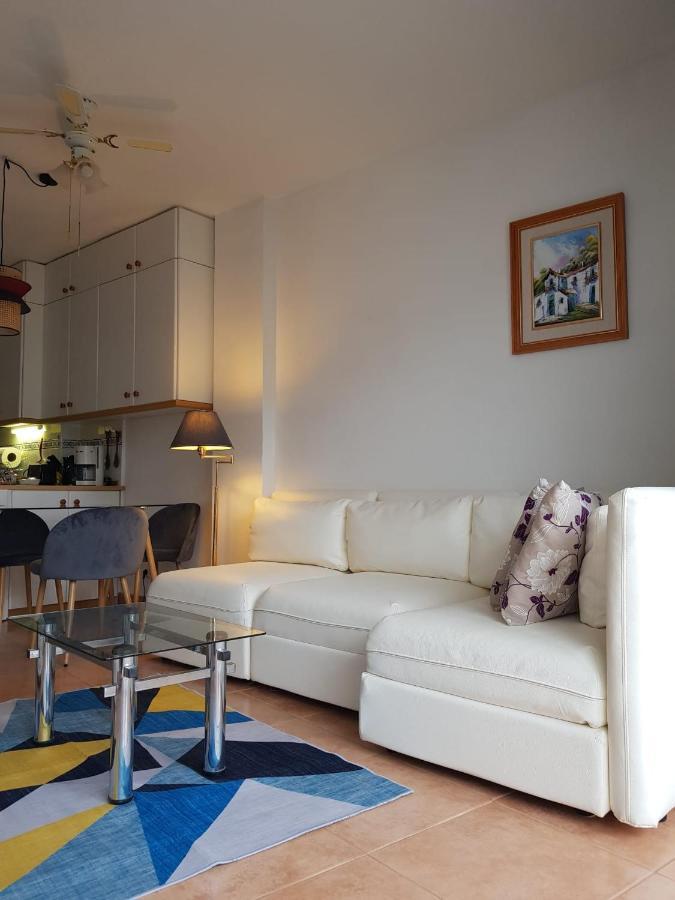 Modern, Cozy Studio 丰希罗拉 外观 照片