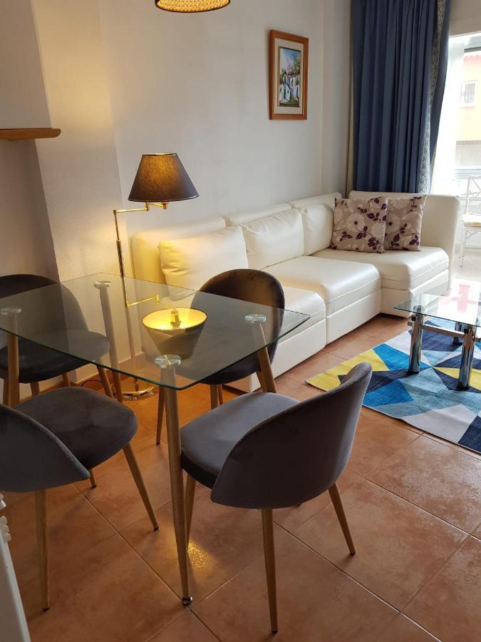 Modern, Cozy Studio 丰希罗拉 外观 照片